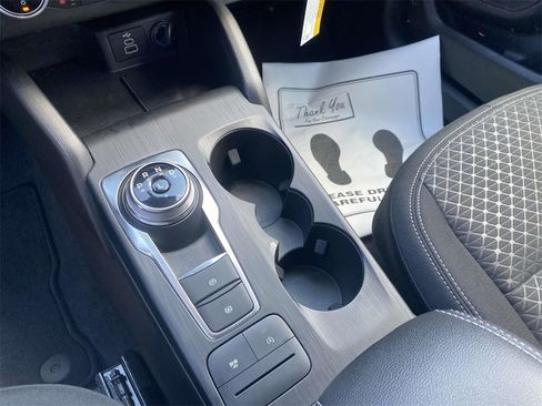 New 2025 Ford Escape Active w/ Cold Weather Package image 12