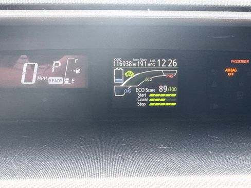 Used 2015 Toyota Prius C Four image 15