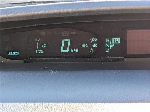 Used 2014 Toyota Prius Three image 12