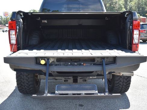 Used 2022 Ford F250 Lariat w/ Lariat Value Package image 25