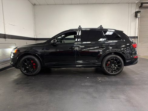 Used 2023 Audi Q7 2.0T Premium Plus w/ Premium Plus Package AWD/4WD image 9