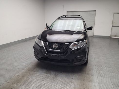 Used 2018 Nissan Rogue SV AWD/4WD image 15