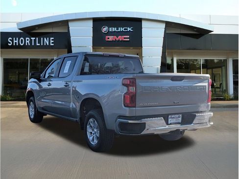 Used 2025 Chevrolet Silverado 1500 LT AWD/4WD image 5