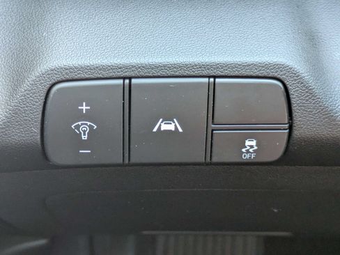 Used 2023 Hyundai Elantra SEL FWD image 22