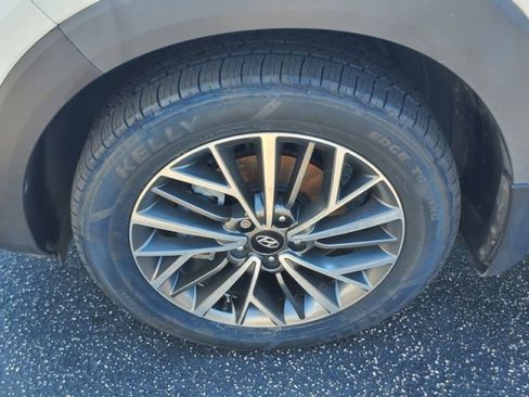 Used 2020 Hyundai Tucson SEL image 4