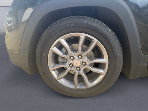 Used 2022 GMC Terrain SLT AWD/4WD image 12