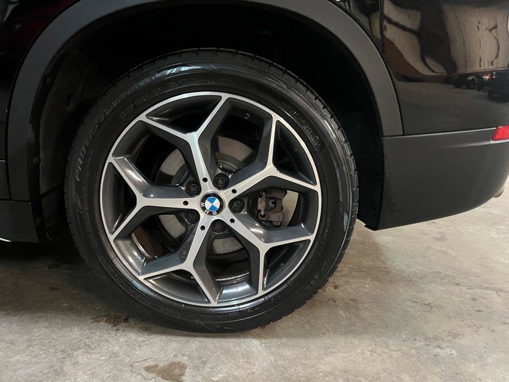 Used 2018 BMW X1 xDrive28i AWD/4WD image 16
