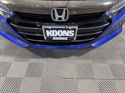 Used 2022 Honda Accord Sport image 12