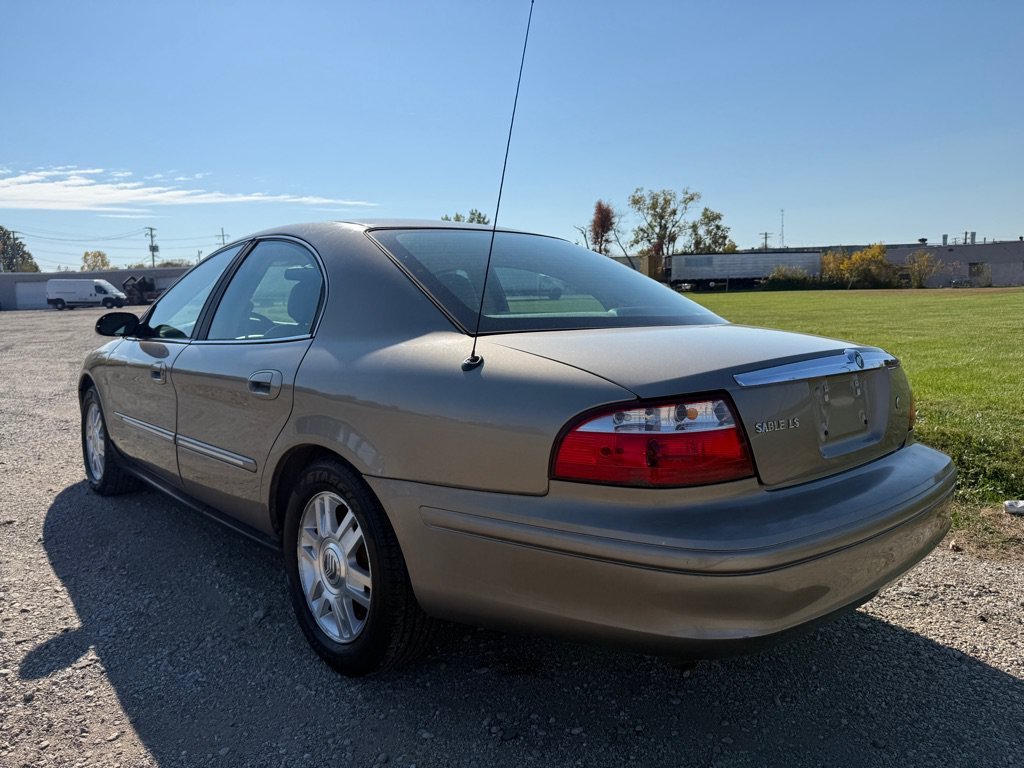 Used 2005 Mercury Sable LS FWD image 5