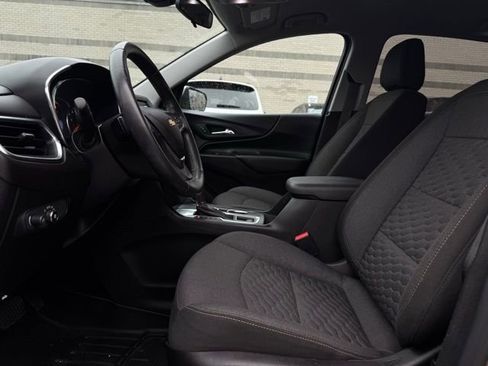Used 2019 Chevrolet Equinox LT image 17