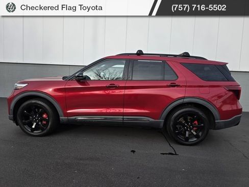Used 2020 Ford Explorer ST w/ ST Street Pack image 3