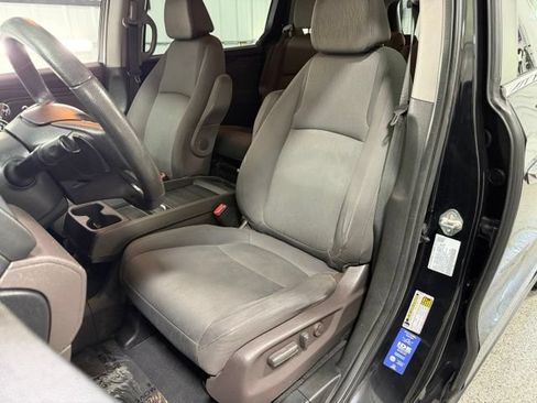 Used 2019 Honda Odyssey EX image 20