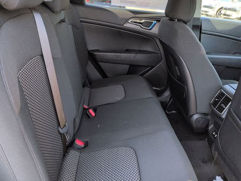 New 2026 Kia Sportage S AWD/4WD image 8