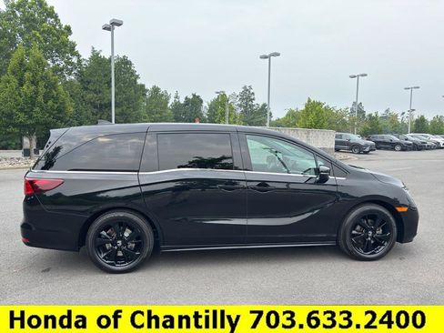 Certified 2024 Honda Odyssey Sport image 8