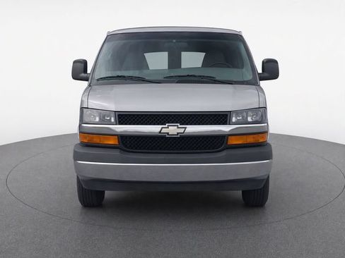 Used 2003 Chevrolet Express 3500 Extended Passenger w/ LS Preferred Equipment Group RWD image 5