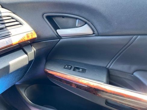 Used 2010 Honda Crosstour EX-L image 20