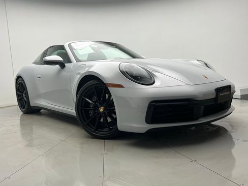 Certified 2024 Porsche 911 Targa 4 image 24