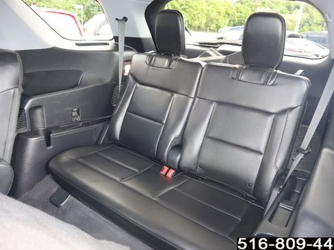 Used 2022 Ford Explorer XLT w/ Equipment Group 202A image 19