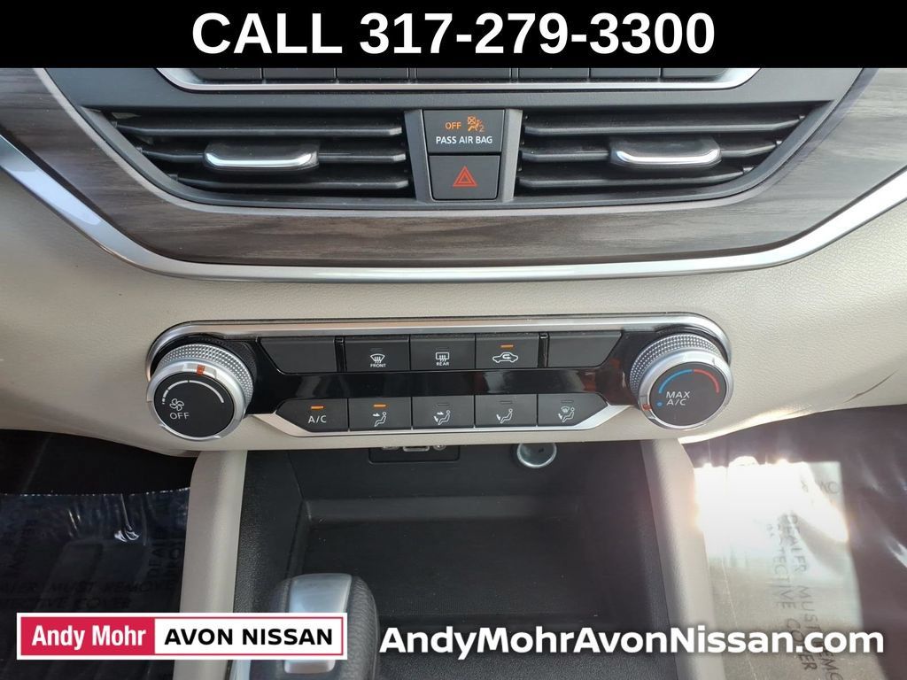 Used 2025 Nissan Altima 2.5 SV AWD/4WD image 32