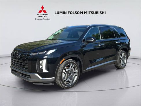 Used 2024 Hyundai Palisade Limited FWD image 1