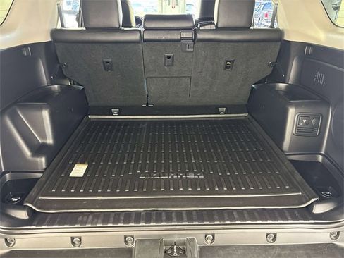 Used 2021 Toyota 4Runner Limited image 8