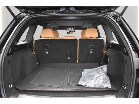 Used 2022 Jeep Grand Cherokee Summit w/ Advanced Protech Group IV AWD/4WD image 33