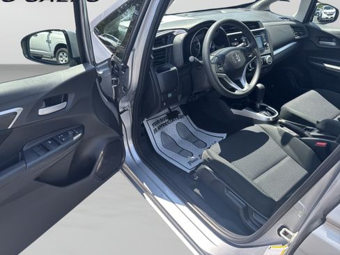 Used 2019 Honda Fit LX image 9