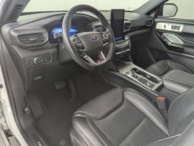Used 2022 Ford Explorer ST w/ Equipment Group 401A AWD/4WD image 11