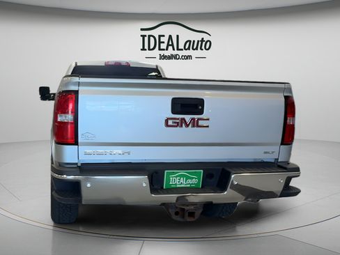 Used 2018 GMC Sierra 3500 SLT w/ Duramax Plus Package AWD/4WD image 4