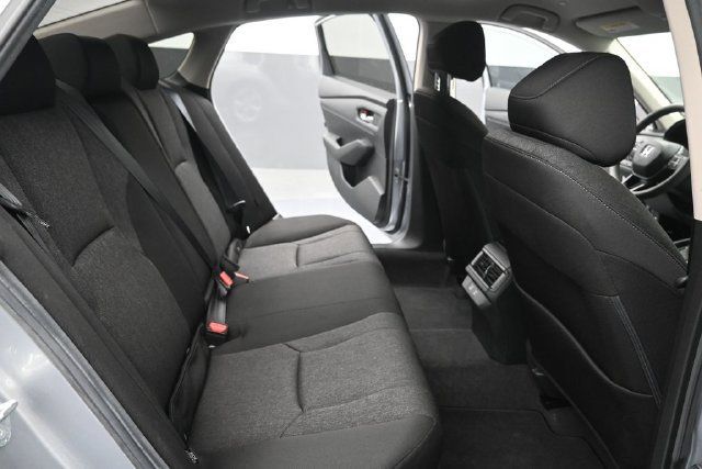 Certified 2025 Honda Accord LX image 19