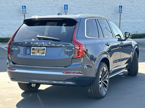 New 2026 Volvo XC90 B6 Plus w/ Protection Package Premier AWD/4WD image 4