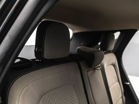 Used 2020 Ford Escape SE image 29