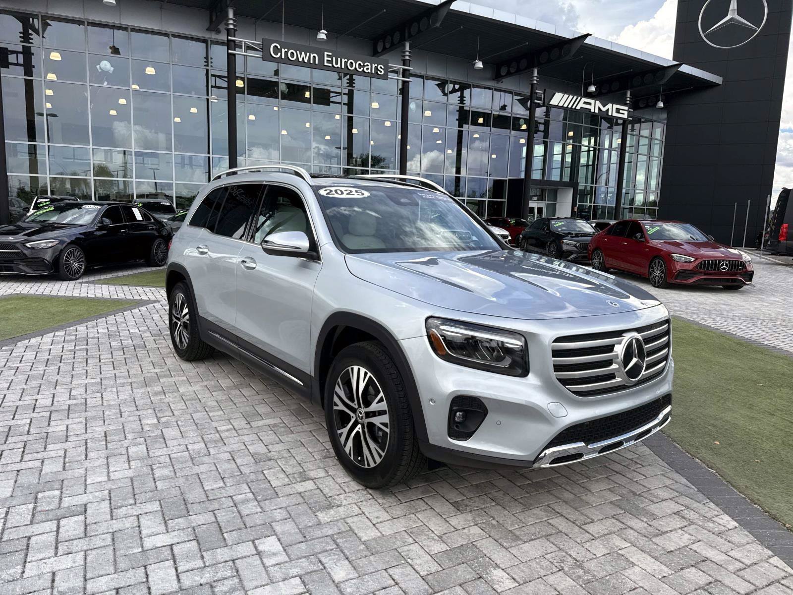 Certified 2025 Mercedes-Benz GLB 250 image 7