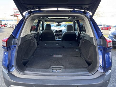 Used 2023 Nissan Rogue SL w/ SL Premium Package image 29