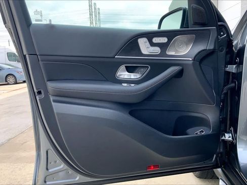 Certified 2025 Mercedes-Benz GLE 350 4MATIC image 19