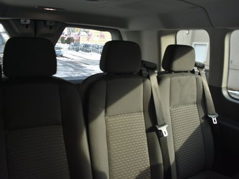 Used 2023 Ford Transit 350 XLT image 33