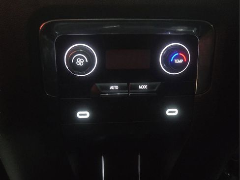 Used 2023 Chevrolet Tahoe LT image 15