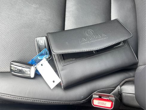 Used 2019 Acura TLX w/ Technology Package image 5