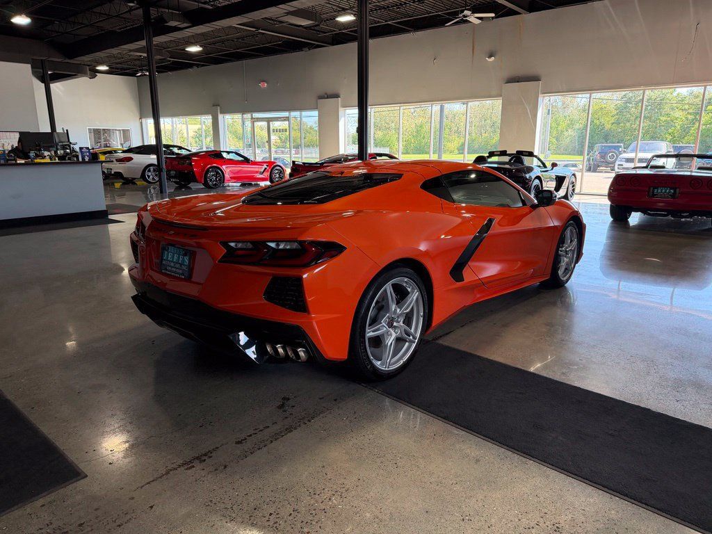 Used 2021 Chevrolet Corvette Stingray Preferred Cpe w/ Battery Protection Package RWD image 4