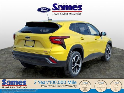 Used 2024 Chevrolet Trax RS w/ Driver Confidence Package image 7