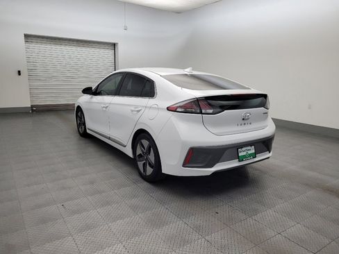 Used 2021 Hyundai Ioniq SEL FWD image 5
