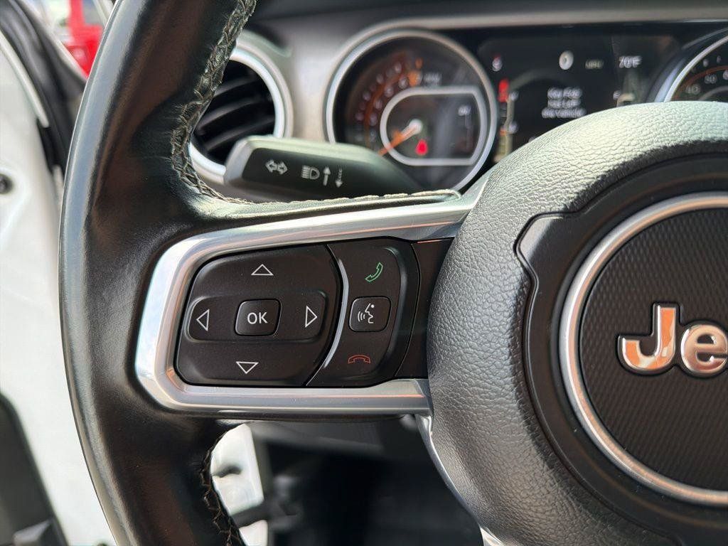 Used 2021 Jeep Gladiator Overland w/ Safety Group AWD/4WD image 46