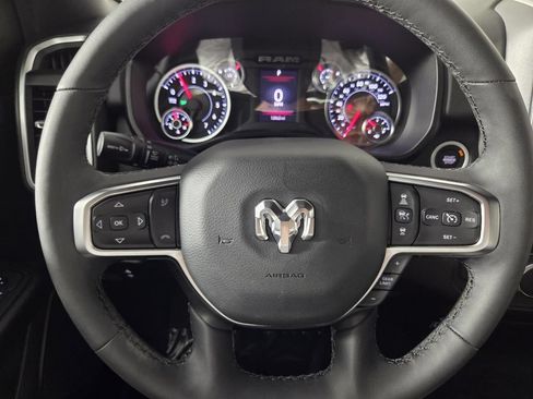 Used 2025 RAM 1500 Big Horn RWD image 17