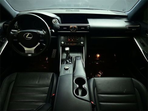 Used 2017 Lexus IS 300 F Sport w/ F Sport Package image 4