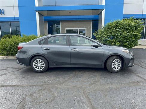 Used 2022 Kia Forte Sedan FWD image 7