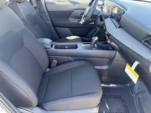 New 2026 Nissan Kicks S image 12