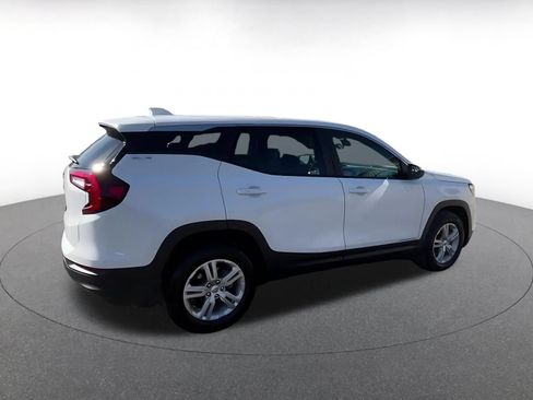 Used 2024 GMC Terrain SLE FWD image 14