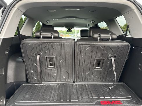 Used 2023 GMC Acadia AT4 w/ Technology Package image 40