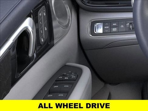 New 2026 Buick Enclave Avenir w/ Super Cruise Package image 22