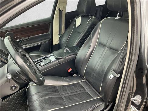 Used 2015 Jaguar XJ L Portfolio AWD/4WD image 12